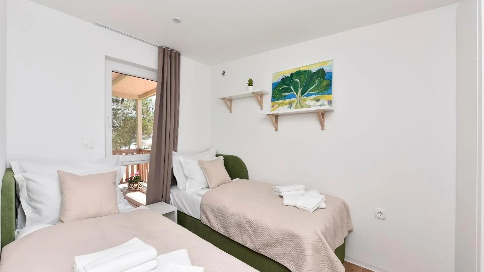 Apartmán Premium-Mobilheim Mit 2 Schlafzimmern Auf Dem Campingplatz Ugljan Resort